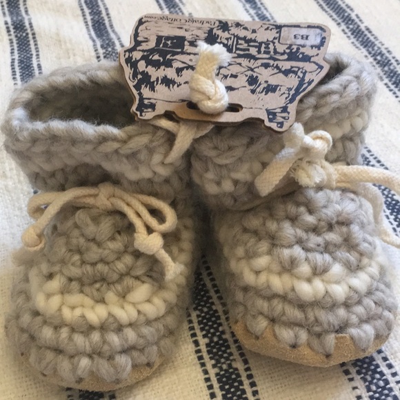 padraig cottage baby slippers